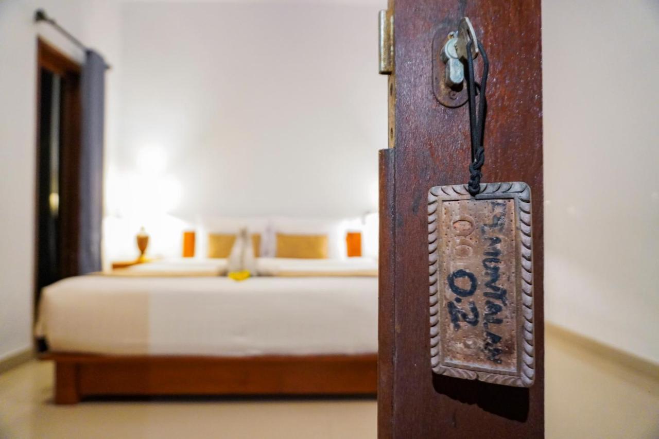 Pemuntalan Guesthouse Lembongan Buitenkant foto
