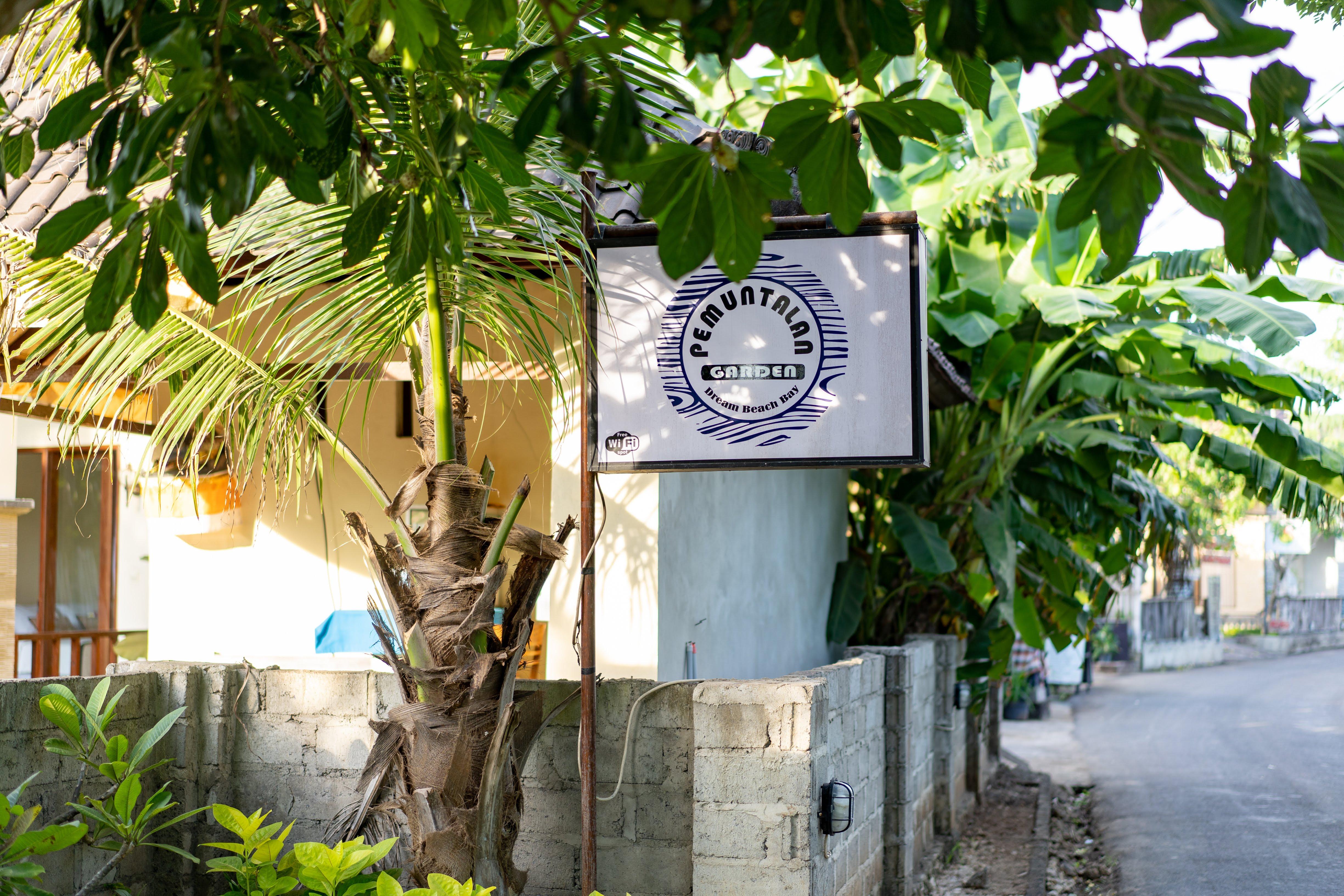 Pemuntalan Guesthouse Lembongan Buitenkant foto