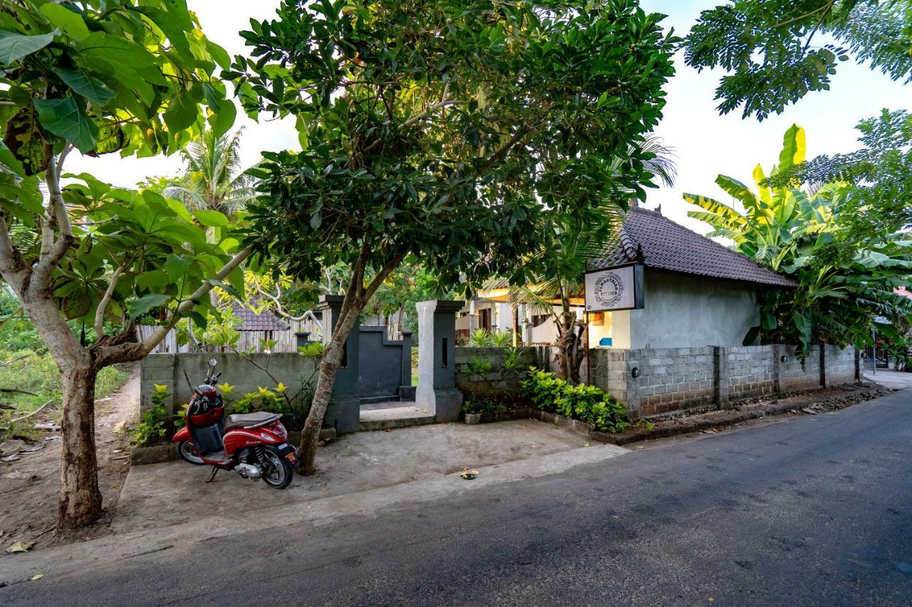 Pemuntalan Guesthouse Lembongan Buitenkant foto